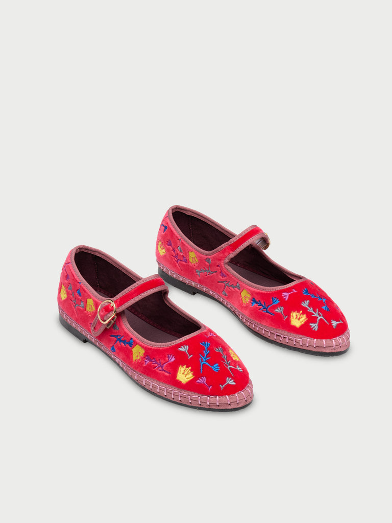 Crowned in Bloom Pink