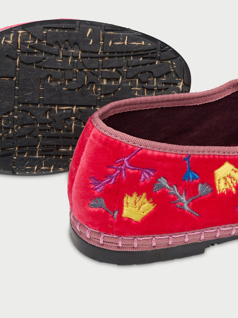 Crowned in Bloom Pink