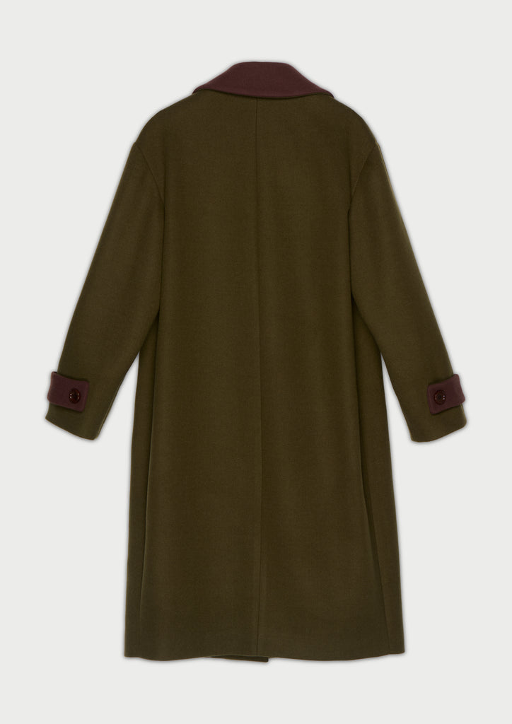 The duchess coat green