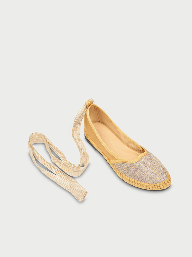 Courts Mule Golden