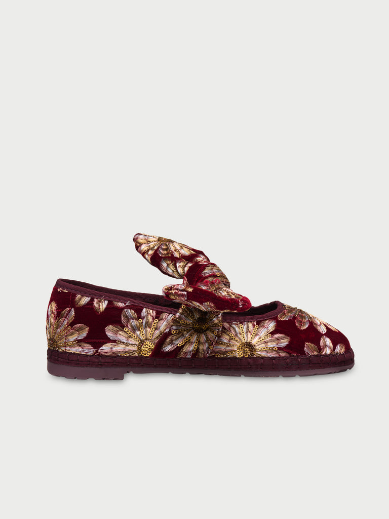 Lyra Petal Burgundy
